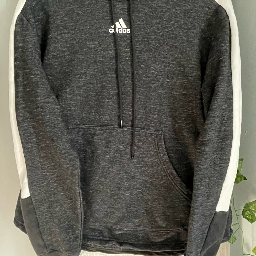 Adidas Pullover Sweatshirt-XL
